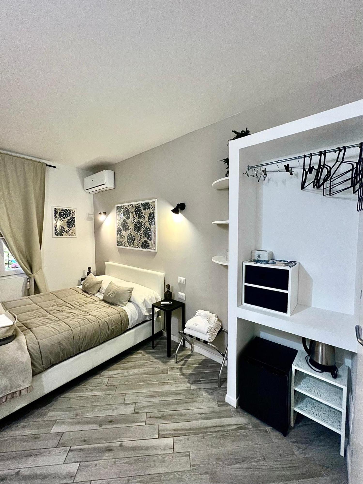 Spagna Rooms Rome Luaran gambar